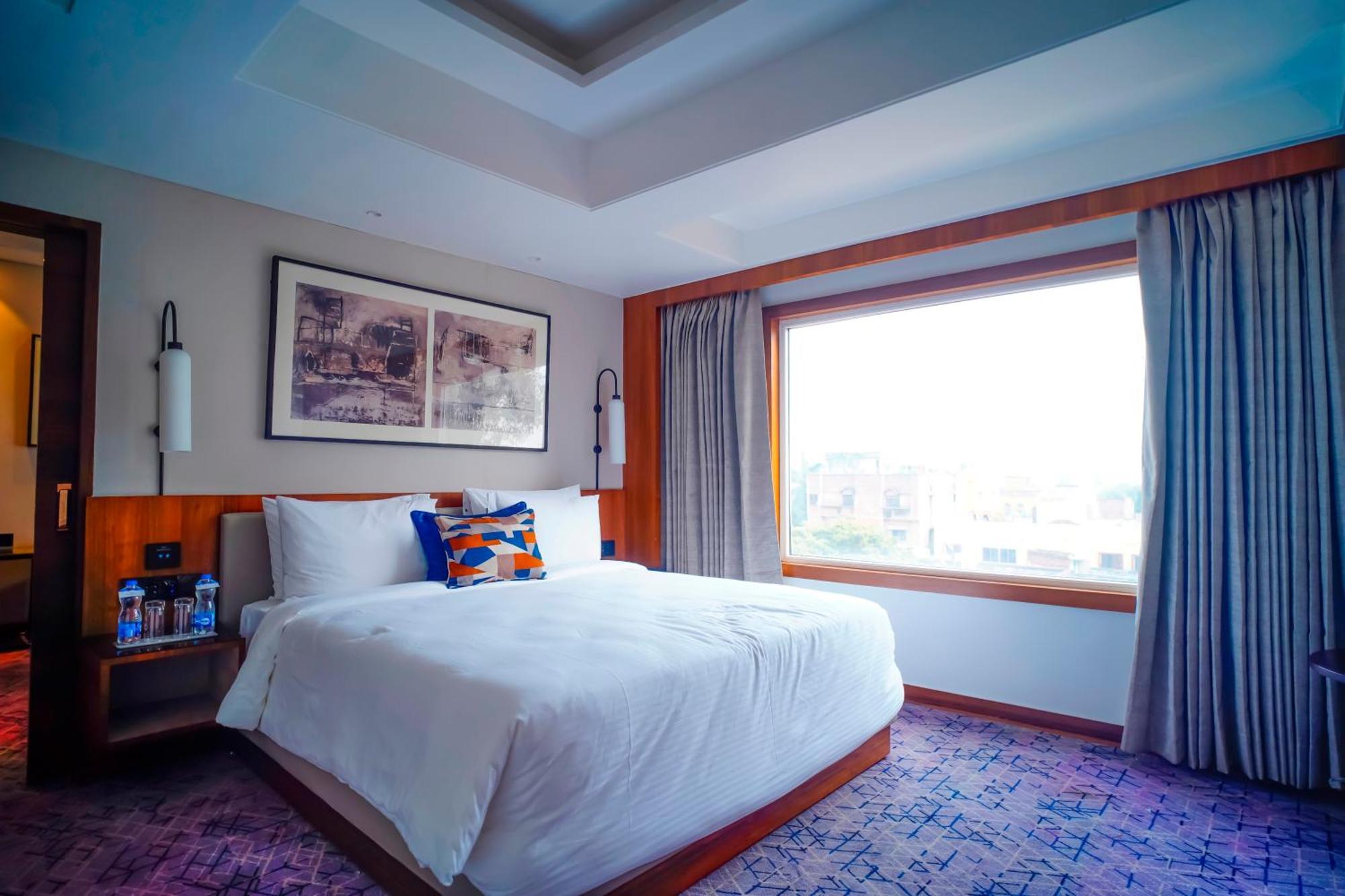 Ishaan Sarovar Portico Deoghar Buitenkant foto
