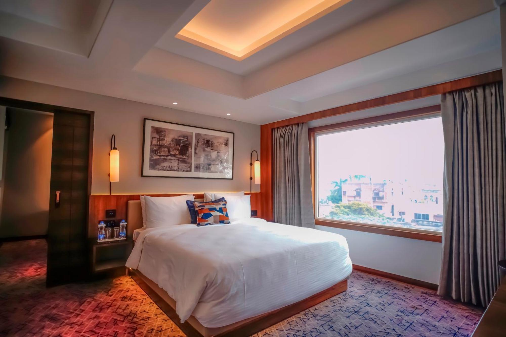 Ishaan Sarovar Portico Deoghar Buitenkant foto